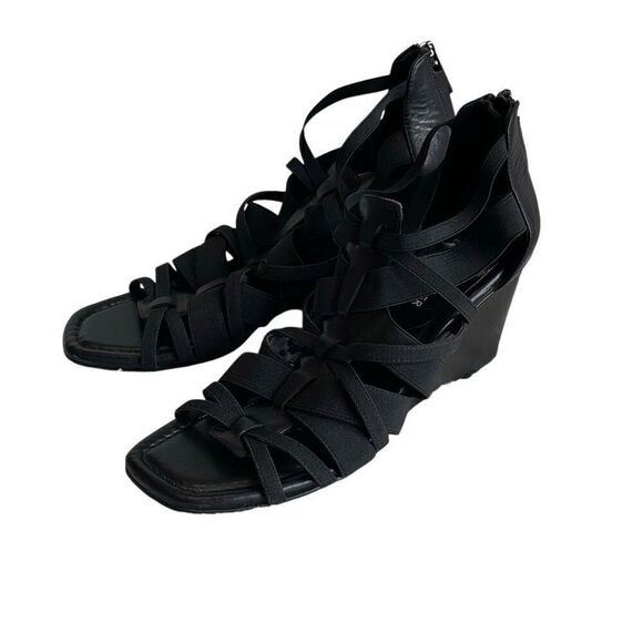 Donald Pliner Lia Wedges - Picture 7 of 10